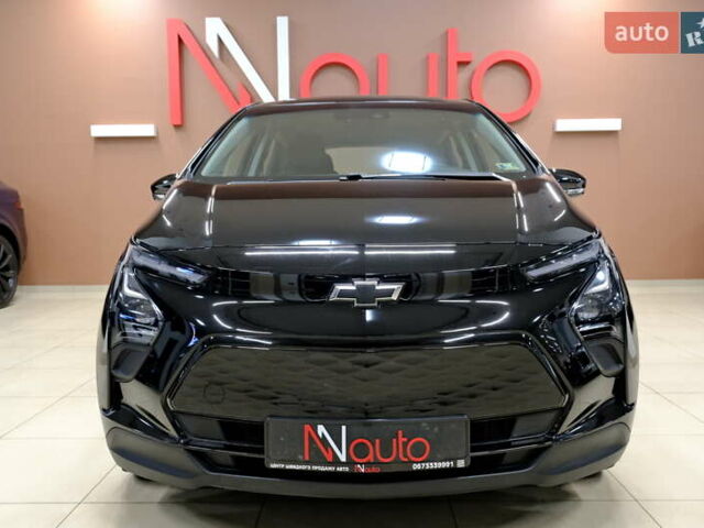 Черный Шевроле Bolt EV, объемом двигателя 0 л и пробегом 50 тыс. км за 17900 $, фото 2 на Automoto.ua
