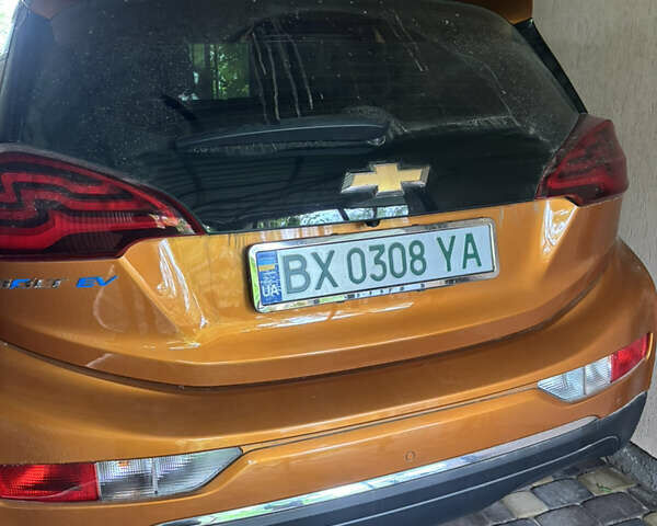 Коричневый Шевроле Bolt EV, объемом двигателя 0 л и пробегом 98 тыс. км за 15600 $, фото 2 на Automoto.ua