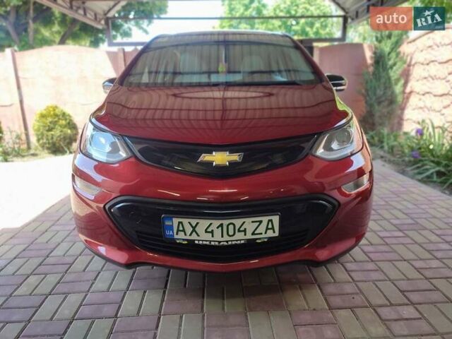 Красный Шевроле Bolt EV, объемом двигателя 0 л и пробегом 83 тыс. км за 13900 $, фото 4 на Automoto.ua