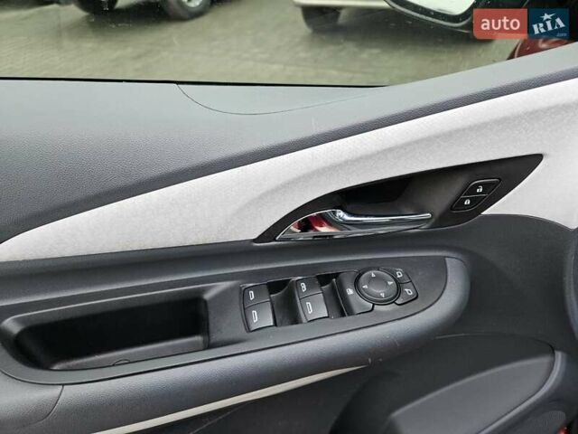 Красный Шевроле Bolt EV, объемом двигателя 0 л и пробегом 57 тыс. км за 15500 $, фото 20 на Automoto.ua