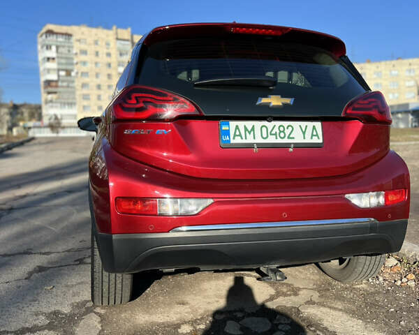 Красный Шевроле Bolt EV, объемом двигателя 0 л и пробегом 55 тыс. км за 16800 $, фото 12 на Automoto.ua