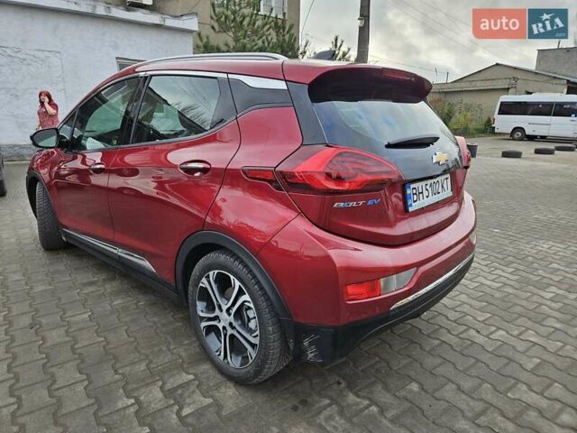 Красный Шевроле Bolt EV, объемом двигателя 0 л и пробегом 57 тыс. км за 15500 $, фото 6 на Automoto.ua