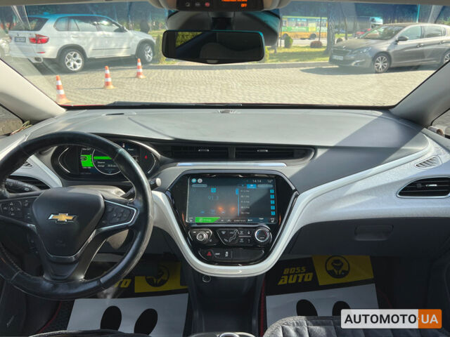 Красный Шевроле Bolt EV, объемом двигателя 60 л и пробегом 143 тыс. км за 15700 $, фото 10 на Automoto.ua