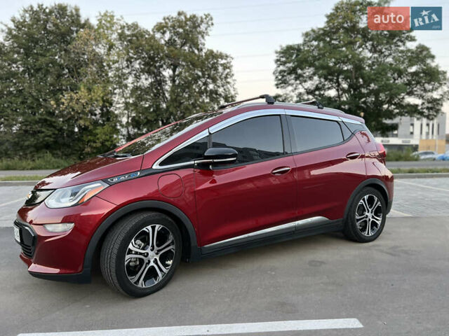 Красный Шевроле Bolt EV, объемом двигателя 0 л и пробегом 155 тыс. км за 14499 $, фото 15 на Automoto.ua