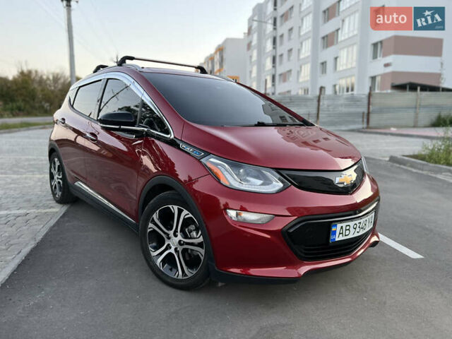 Красный Шевроле Bolt EV, объемом двигателя 0 л и пробегом 155 тыс. км за 14499 $, фото 19 на Automoto.ua