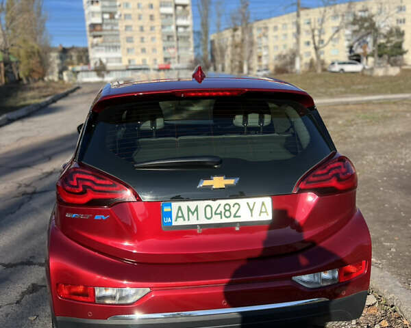 Красный Шевроле Bolt EV, объемом двигателя 0 л и пробегом 55 тыс. км за 16800 $, фото 13 на Automoto.ua