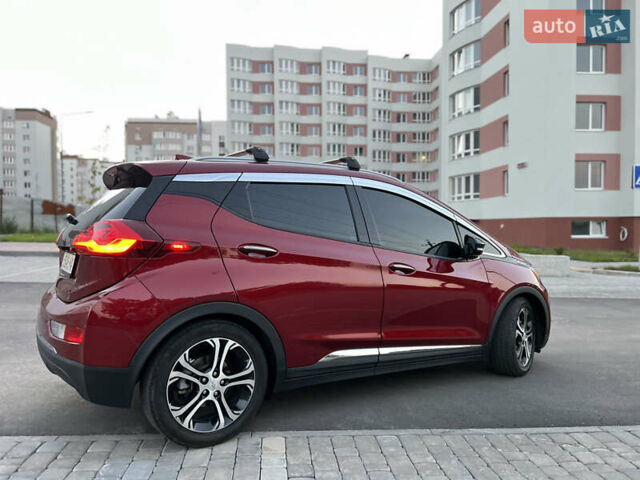 Красный Шевроле Bolt EV, объемом двигателя 0 л и пробегом 155 тыс. км за 14499 $, фото 7 на Automoto.ua