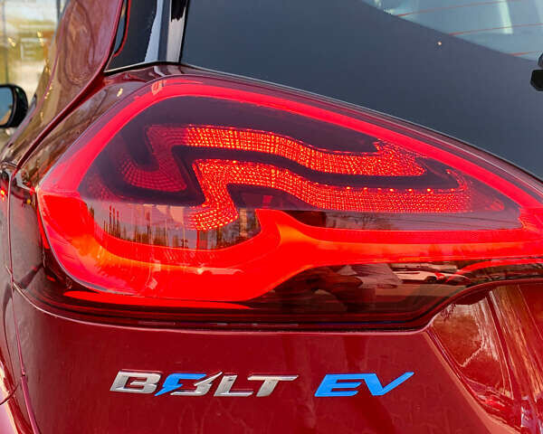 Червоний Шевроле Bolt EV, об'ємом двигуна 0 л та пробігом 83 тис. км за 20499 $, фото 10 на Automoto.ua