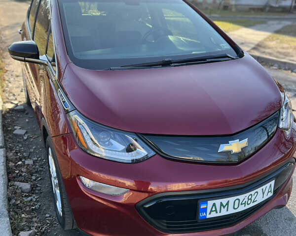 Красный Шевроле Bolt EV, объемом двигателя 0 л и пробегом 55 тыс. км за 16800 $, фото 6 на Automoto.ua
