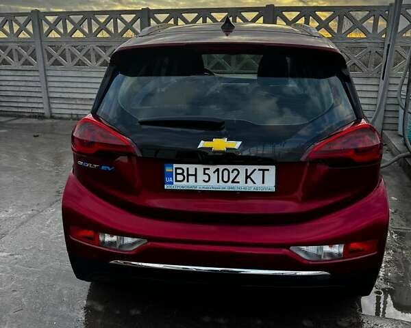 Красный Шевроле Bolt EV, объемом двигателя 0 л и пробегом 57 тыс. км за 15500 $, фото 10 на Automoto.ua