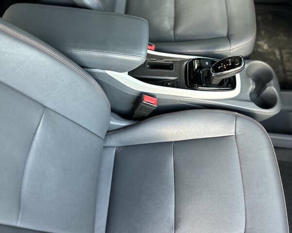 Красный Шевроле Bolt EV, объемом двигателя 0 л и пробегом 119 тыс. км за 14200 $, фото 9 на Automoto.ua