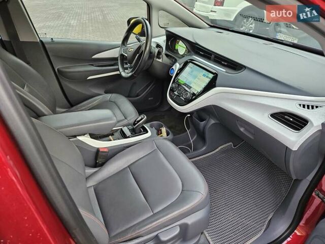 Красный Шевроле Bolt EV, объемом двигателя 0 л и пробегом 57 тыс. км за 15500 $, фото 16 на Automoto.ua