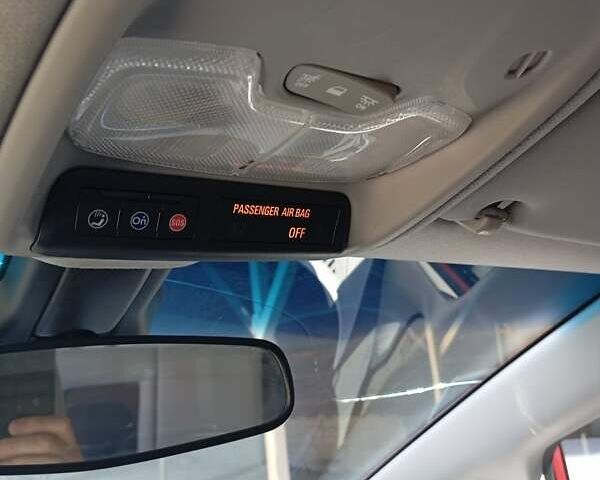 Красный Шевроле Bolt EV, объемом двигателя 0 л и пробегом 67 тыс. км за 14550 $, фото 36 на Automoto.ua