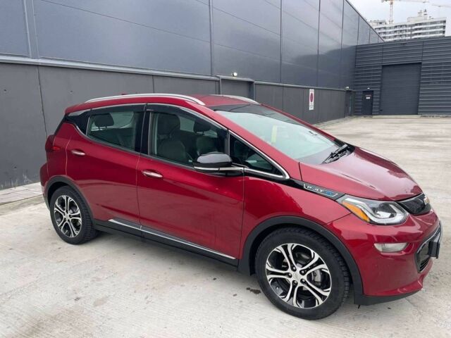 Красный Шевроле Bolt EV, объемом двигателя 0 л и пробегом 128 тыс. км за 17000 $, фото 1 на Automoto.ua