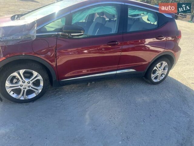 Красный Шевроле Bolt EV, объемом двигателя 0 л и пробегом 37 тыс. км за 7000 $, фото 2 на Automoto.ua