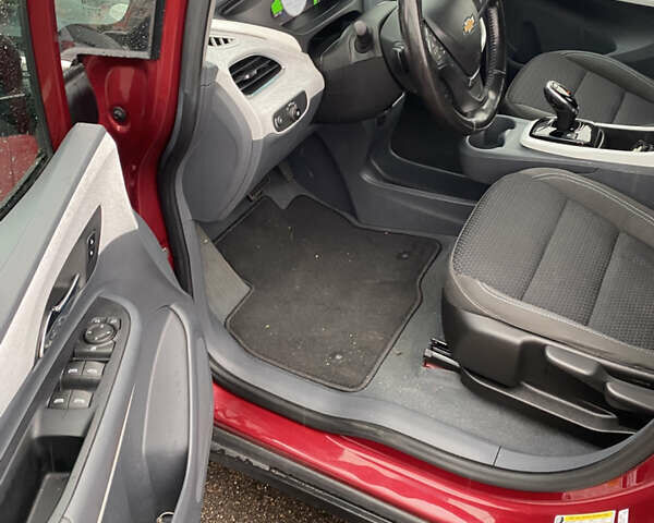 Червоний Шевроле Bolt EV, об'ємом двигуна 0 л та пробігом 221 тис. км за 12300 $, фото 9 на Automoto.ua