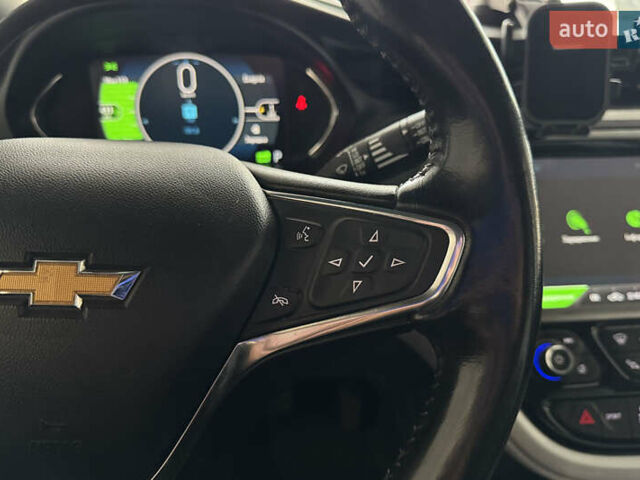Красный Шевроле Bolt EV, объемом двигателя 0 л и пробегом 127 тыс. км за 14500 $, фото 17 на Automoto.ua