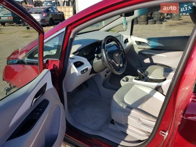 Червоний Шевроле Bolt EV, об'ємом двигуна 0 л та пробігом 68 тис. км за 9999 $, фото 24 на Automoto.ua