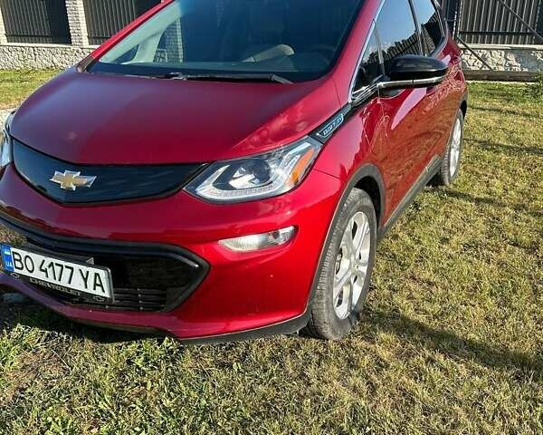 Красный Шевроле Bolt EV, объемом двигателя 0 л и пробегом 75 тыс. км за 13333 $, фото 11 на Automoto.ua