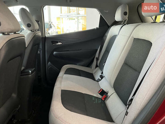 Красный Шевроле Bolt EV, объемом двигателя 0 л и пробегом 127 тыс. км за 14500 $, фото 9 на Automoto.ua
