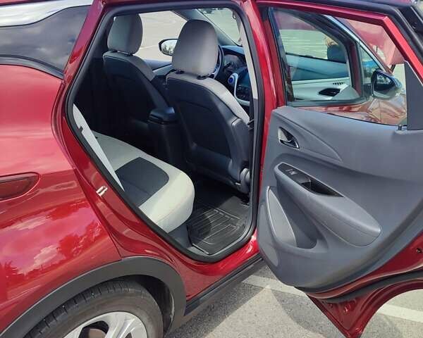 Красный Шевроле Bolt EV, объемом двигателя 0 л и пробегом 55 тыс. км за 23990 $, фото 16 на Automoto.ua