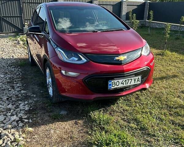 Красный Шевроле Bolt EV, объемом двигателя 0 л и пробегом 75 тыс. км за 13333 $, фото 14 на Automoto.ua