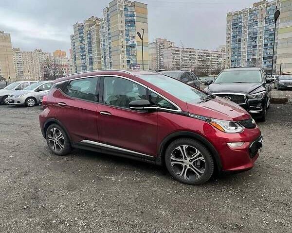 Красный Шевроле Bolt EV, объемом двигателя 0 л и пробегом 26 тыс. км за 15400 $, фото 1 на Automoto.ua