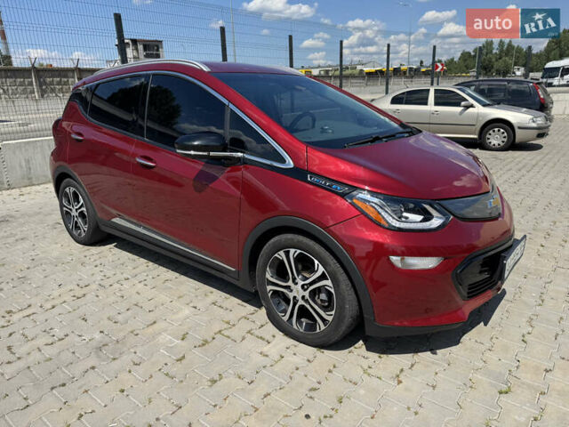 Красный Шевроле Bolt EV, объемом двигателя 0 л и пробегом 90 тыс. км за 16200 $, фото 21 на Automoto.ua