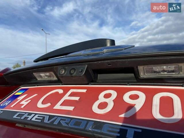 Красный Шевроле Bolt EV, объемом двигателя 0 л и пробегом 36 тыс. км за 16450 $, фото 31 на Automoto.ua