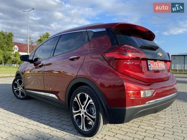 Красный Шевроле Bolt EV, объемом двигателя 0 л и пробегом 35 тыс. км за 16500 $, фото 1 на Automoto.ua