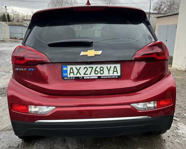 Красный Шевроле Bolt EV, объемом двигателя 0 л и пробегом 60 тыс. км за 18500 $, фото 5 на Automoto.ua