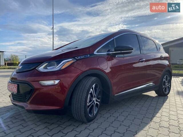 Красный Шевроле Bolt EV, объемом двигателя 0 л и пробегом 36 тыс. км за 16450 $, фото 4 на Automoto.ua