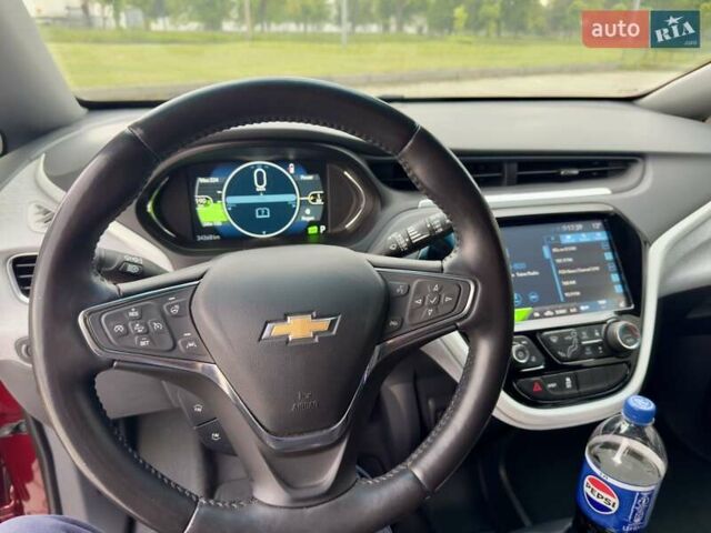 Красный Шевроле Bolt EV, объемом двигателя 0 л и пробегом 36 тыс. км за 16450 $, фото 24 на Automoto.ua