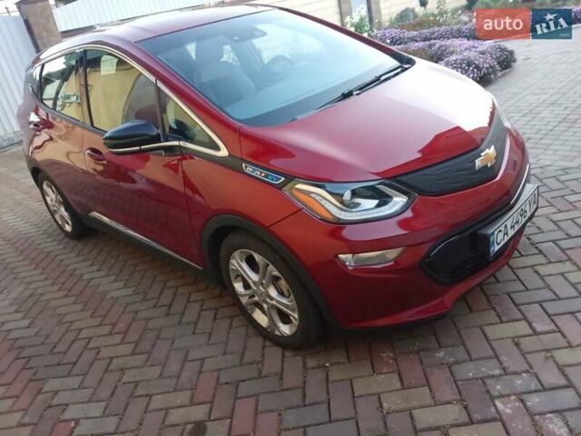 Красный Шевроле Bolt EV, объемом двигателя 0 л и пробегом 40 тыс. км за 14500 $, фото 6 на Automoto.ua