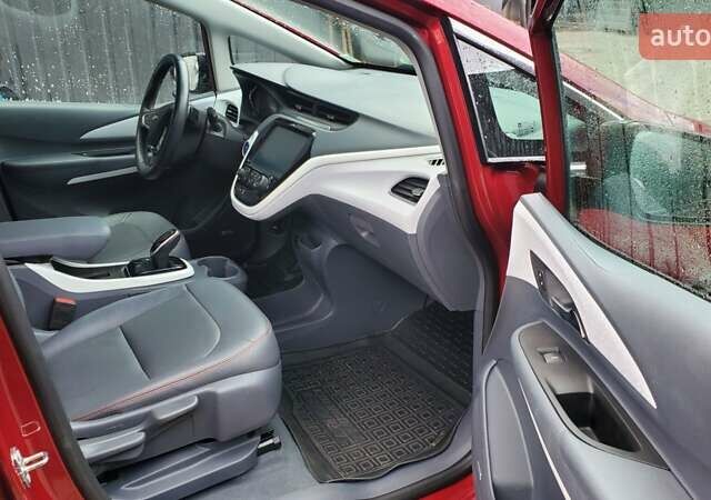 Красный Шевроле Bolt EV, объемом двигателя 0 л и пробегом 23 тыс. км за 17500 $, фото 18 на Automoto.ua