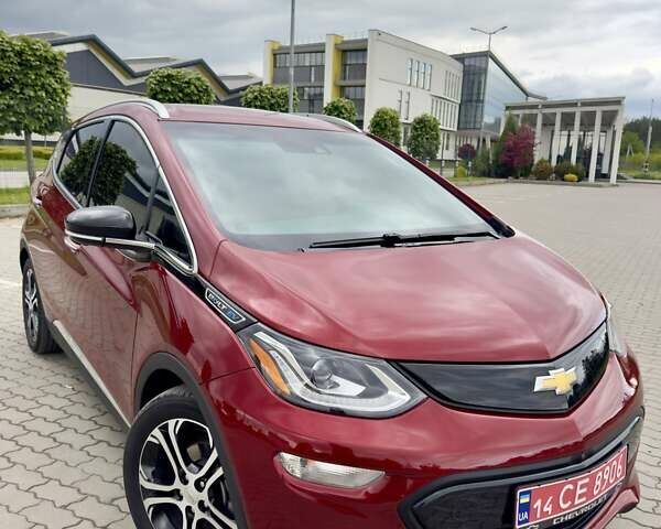 Красный Шевроле Bolt EV, объемом двигателя 0 л и пробегом 36 тыс. км за 16450 $, фото 41 на Automoto.ua