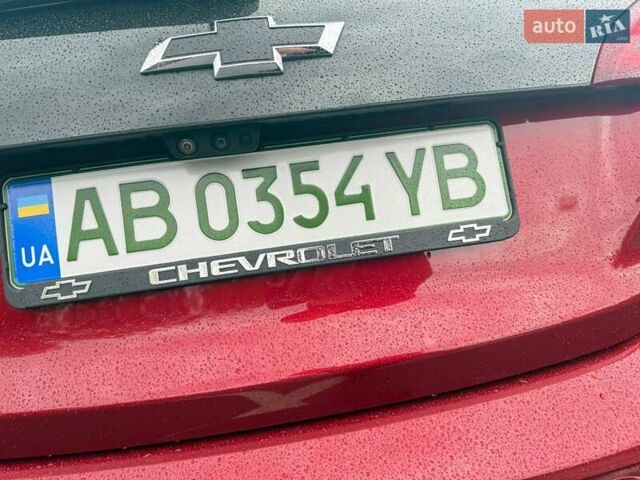 Красный Шевроле Bolt EV, объемом двигателя 0 л и пробегом 57 тыс. км за 17600 $, фото 6 на Automoto.ua