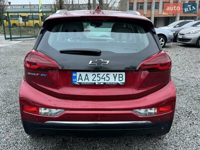 Красный Шевроле Bolt EV, объемом двигателя 0 л и пробегом 10 тыс. км за 17199 $, фото 9 на Automoto.ua