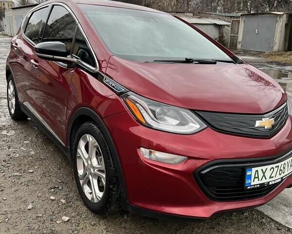 Красный Шевроле Bolt EV, объемом двигателя 0 л и пробегом 60 тыс. км за 18500 $, фото 2 на Automoto.ua