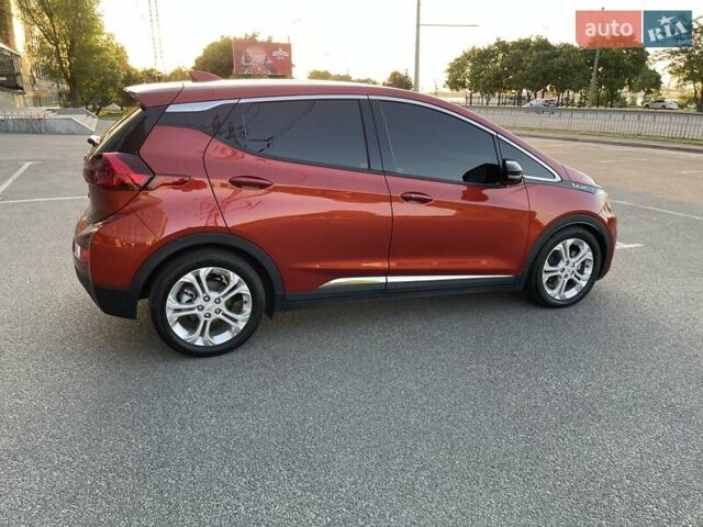 Красный Шевроле Bolt EV, объемом двигателя 0 л и пробегом 59 тыс. км за 18900 $, фото 33 на Automoto.ua