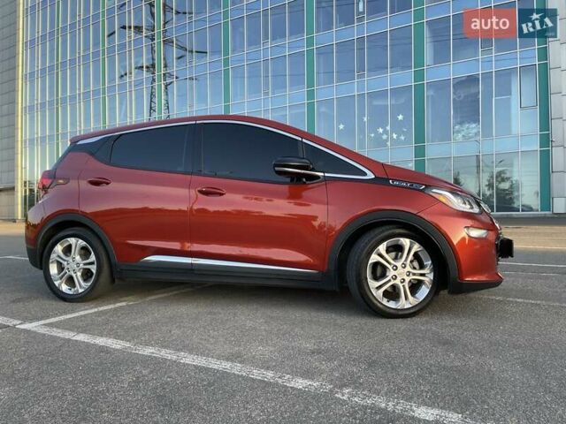 Красный Шевроле Bolt EV, объемом двигателя 0 л и пробегом 59 тыс. км за 18900 $, фото 7 на Automoto.ua