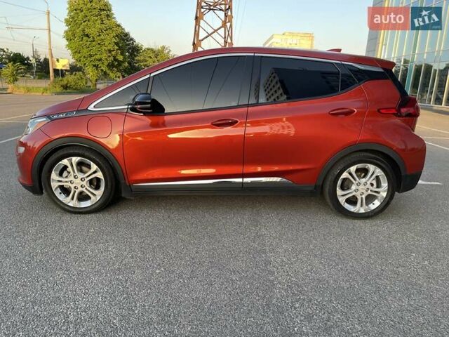 Красный Шевроле Bolt EV, объемом двигателя 0 л и пробегом 59 тыс. км за 18900 $, фото 22 на Automoto.ua