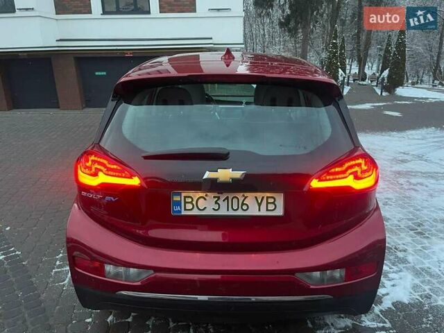 Красный Шевроле Bolt EV, объемом двигателя 0 л и пробегом 66 тыс. км за 15999 $, фото 1 на Automoto.ua