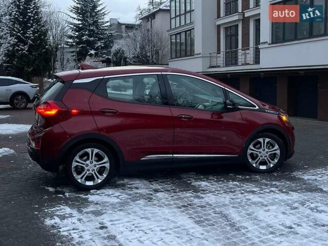 Красный Шевроле Bolt EV, объемом двигателя 0 л и пробегом 66 тыс. км за 15999 $, фото 9 на Automoto.ua