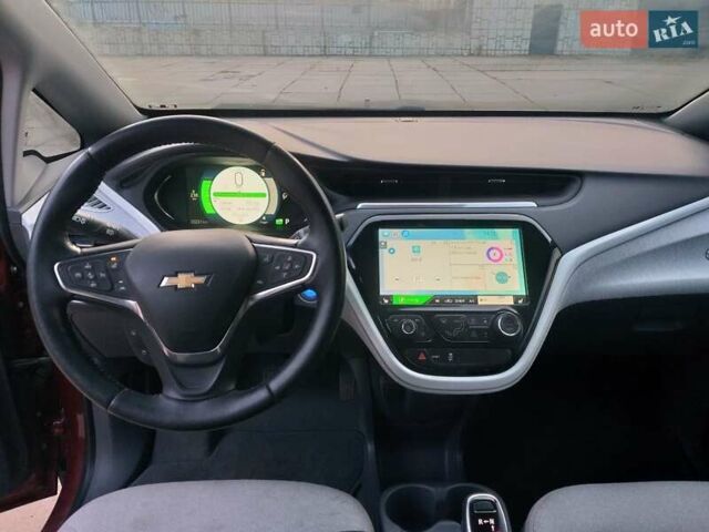 Красный Шевроле Bolt EV, объемом двигателя 0 л и пробегом 25 тыс. км за 16900 $, фото 9 на Automoto.ua