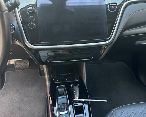 Шевроле Bolt EV 2022 в Тернополе на Automoto.ua Красный Шевроле Bolt EV, объемом двигателя 0 л и пробегом 59 тыс. км за 15500 $, фото 19 на Automoto.ua