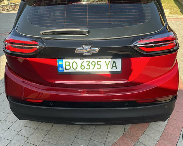 Шевроле Bolt EV 2022 в Тернополе на Automoto.ua Красный Шевроле Bolt EV, объемом двигателя 0 л и пробегом 59 тыс. км за 15500 $, фото 6 на Automoto.ua