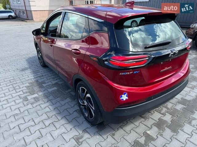 Красный Шевроле Bolt EV, объемом двигателя 0 л и пробегом 32 тыс. км за 12299 $, фото 4 на Automoto.ua