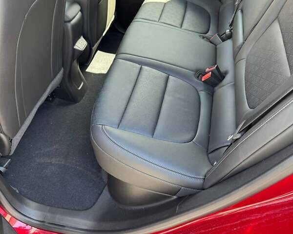 Красный Шевроле Bolt EV, объемом двигателя 0 л и пробегом 32 тыс. км за 12299 $, фото 27 на Automoto.ua