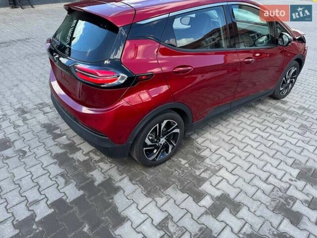 Красный Шевроле Bolt EV, объемом двигателя 0 л и пробегом 32 тыс. км за 12299 $, фото 2 на Automoto.ua
